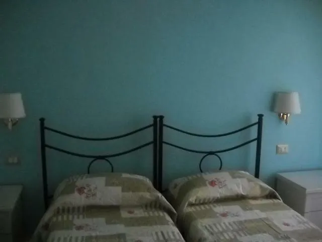 Bed&Bookofrome Apartment